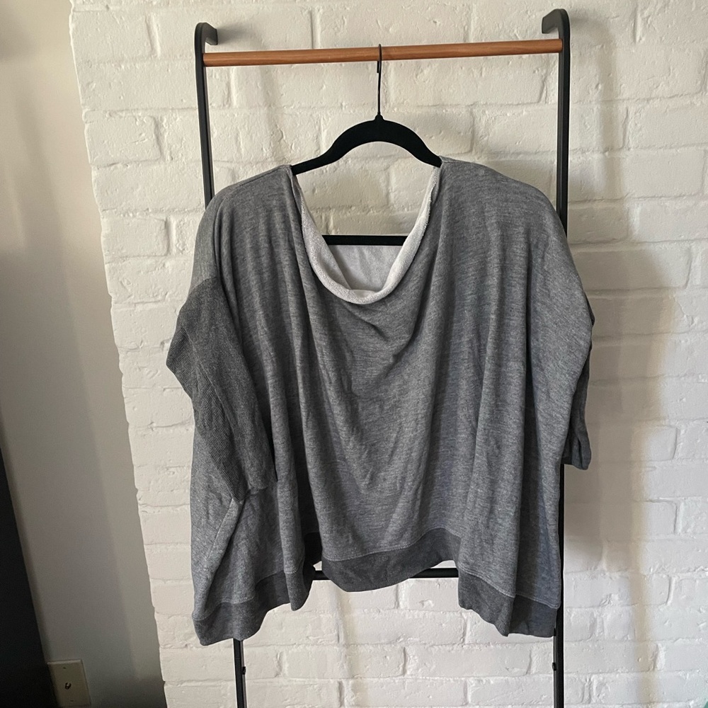 Beyond Yoga boatneck/dropped shoulder heather grey sweatshirt EUC (see fit pics)